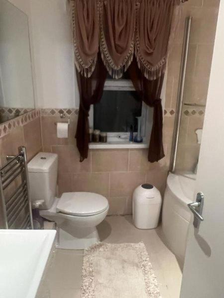 Happy Hours Home Stay London Exteriör bild